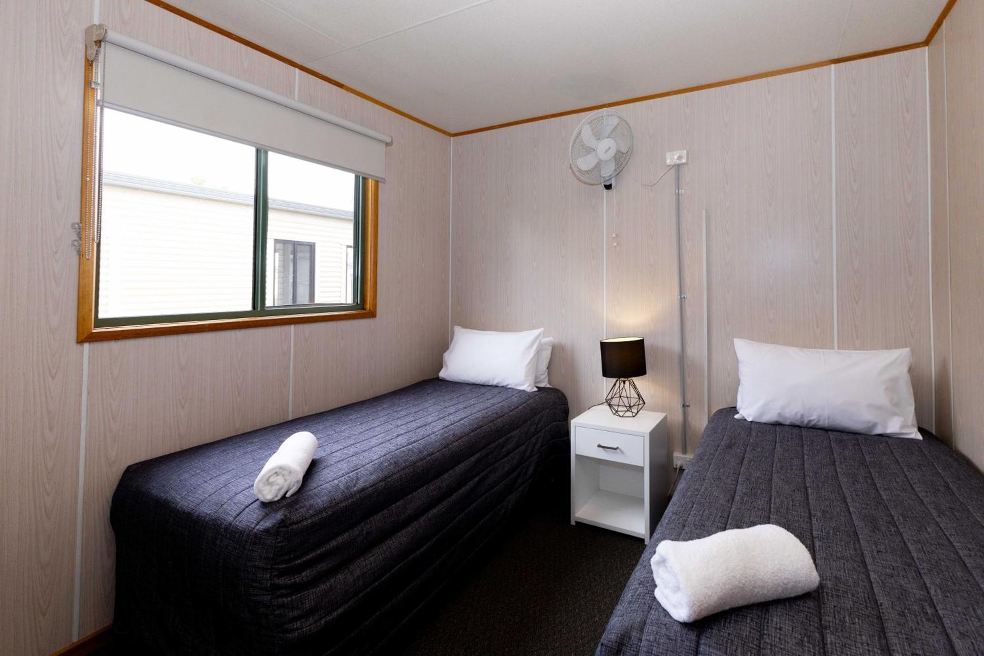 Airport Tourist Village Melbourne Kamer foto